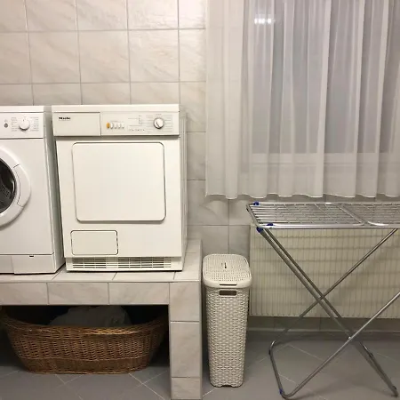 Familie Grünauer Apartment *